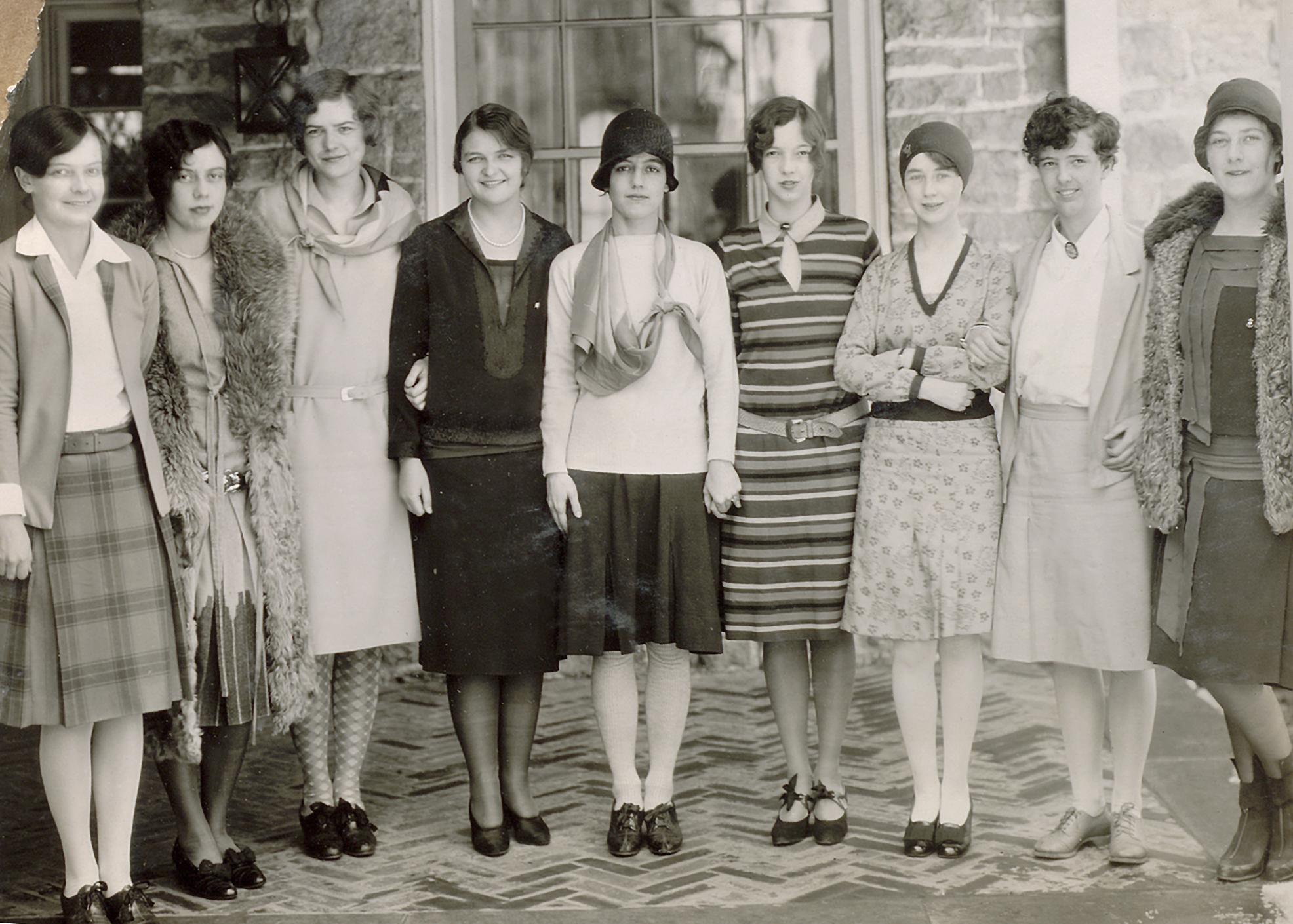 Women's Club Hockey Team in 1920s